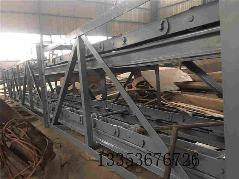 鏈斗式提升機(jī)1 鏈斗式提升機(jī)1