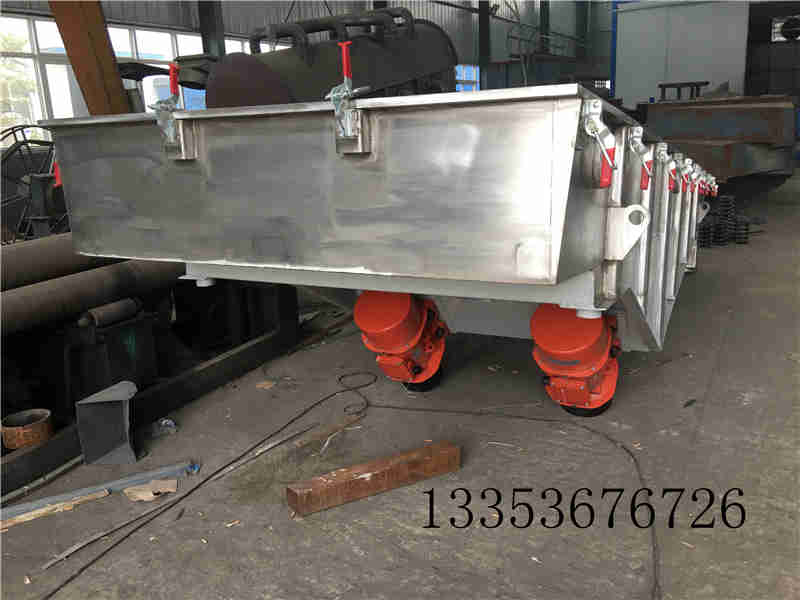 直線振動篩振動電機的安裝位置及振動甩塊的轉(zhuǎn)向？