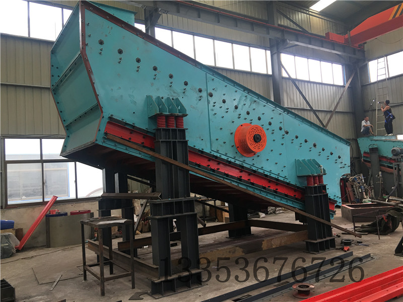 煤礦原煤分級(jí)弛張沸騰篩可做成多少層有弛張效果的篩面？