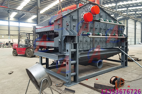 大型河沙水洗振動(dòng)篩